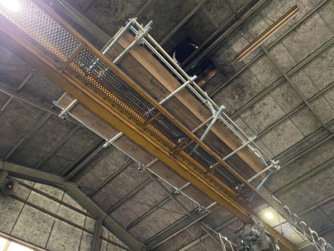 足場工事・・・